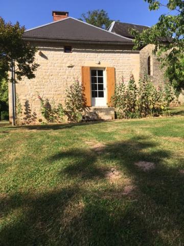 Gite La Chapelle Nailhac Exterior photo